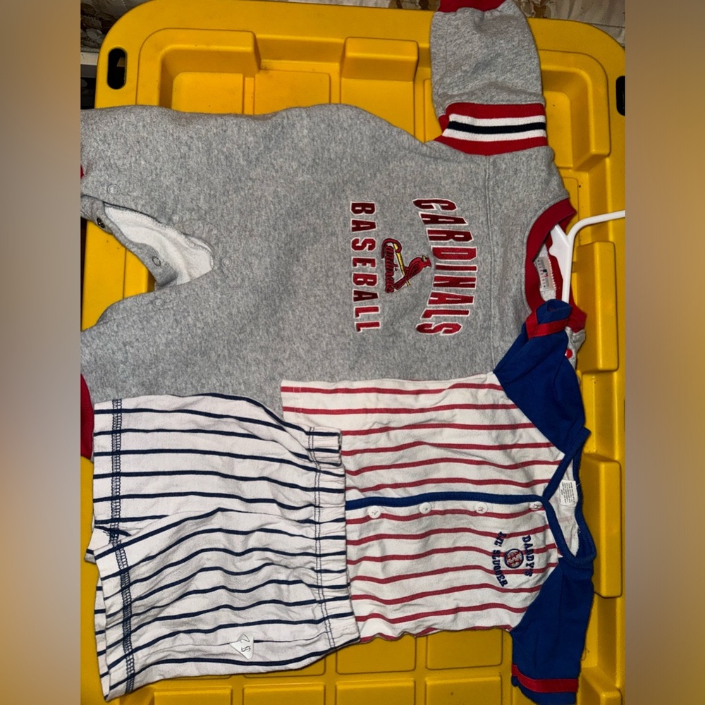 3/6 month kid clothes!